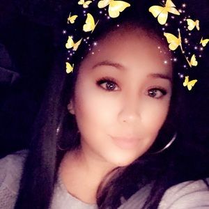 Meet your Posher, Mayra